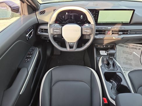 New 2025 Kia K4 GT-Line image 7