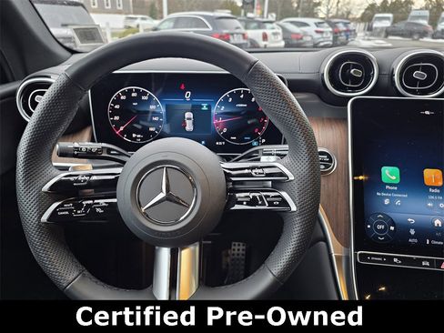 Certified 2025 Mercedes-Benz GLC 300 4MATIC image 17