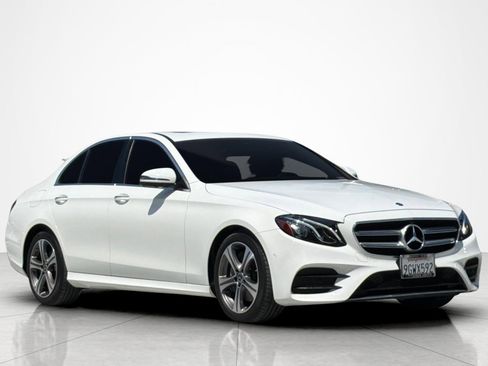 Used 2020 Mercedes-Benz E 350 Sedan image 7
