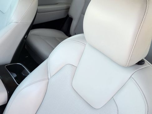 Certified 2021 Kia Telluride S image 22