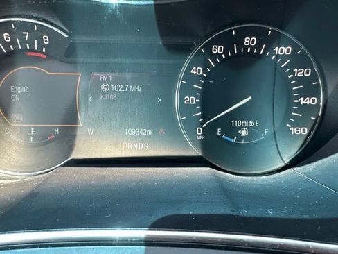 Used 2016 Lincoln MKX Reserve w/ Technology Package FWD image 8