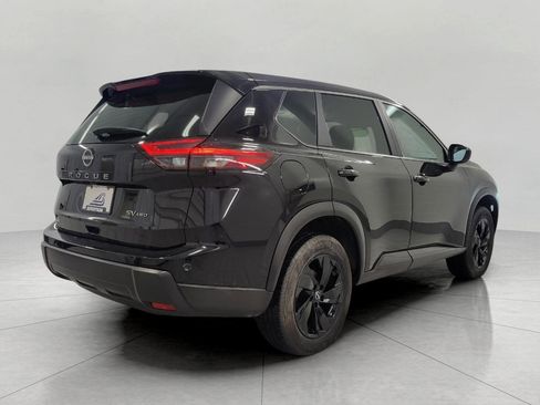 Used 2024 Nissan Rogue SV image 20