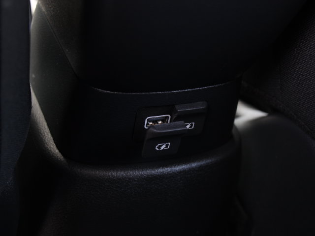 Used 2025 Nissan Kicks Play S FWD image 26