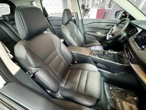New 2026 Nissan Rogue Dark Armor AWD/4WD image 24