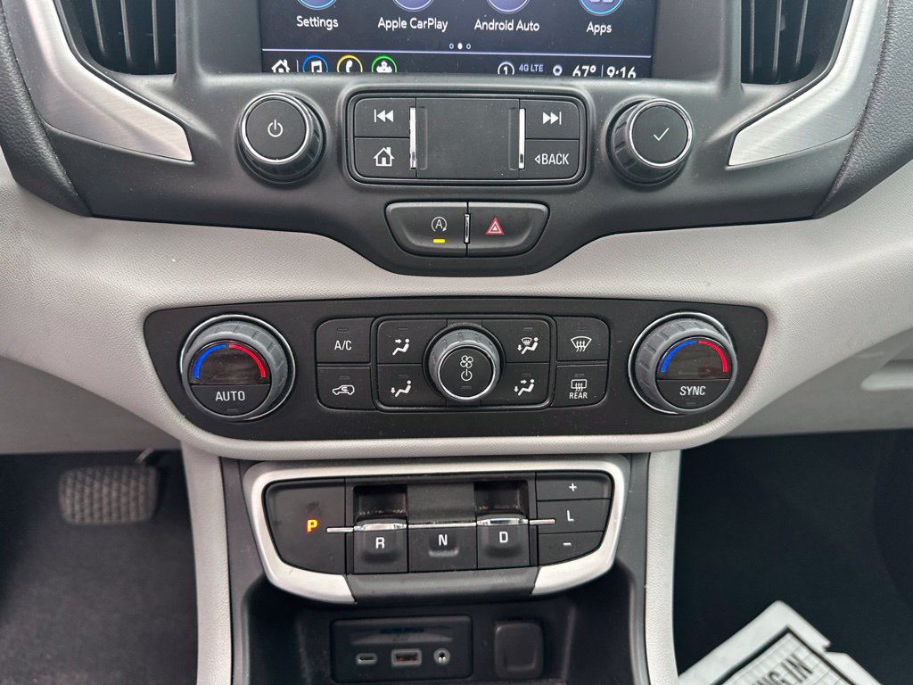 Used 2023 GMC Terrain SLT AWD/4WD image 19