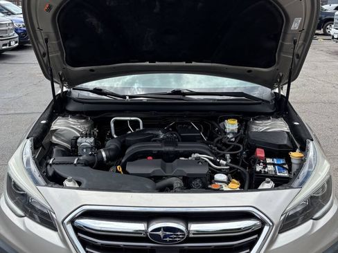 Used 2018 Subaru Outback 2.5i Limited w/ Popular Package #2 AWD/4WD image 31
