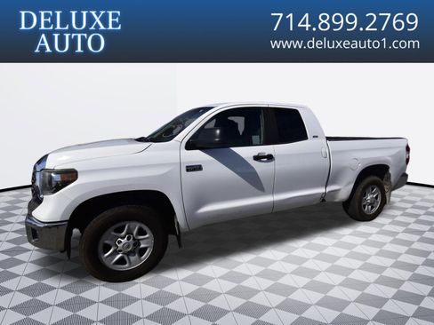 Used 2021 Toyota Tundra SR5 w/ SR5 Upgrade Package RWD image 1