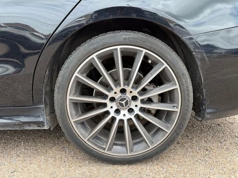 Used 2018 Mercedes-Benz C 300 Sedan image 14