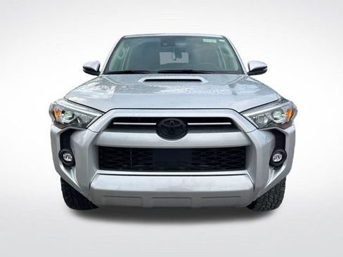 Used 2024 Toyota 4Runner TRD Off-Road Premium AWD/4WD image 8
