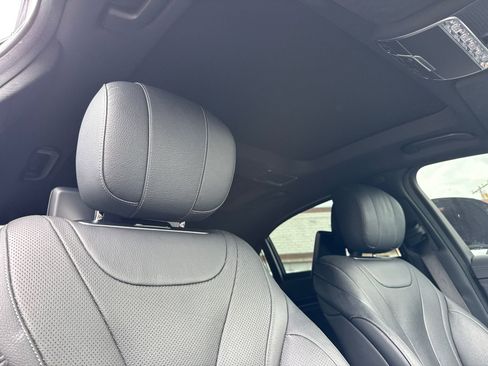Used 2020 Mercedes-Benz S 450 Sedan image 10