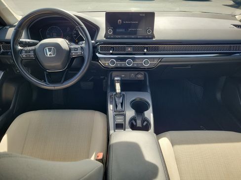 Used 2022 Honda Civic EX image 11