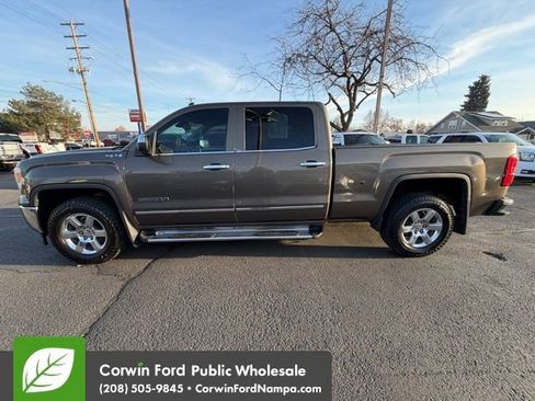 Used 2014 GMC Sierra 1500 SLT w/ Driver Alert Package image 8