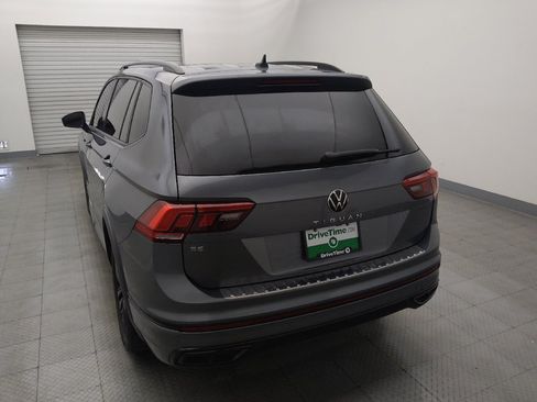 Used 2022 Volkswagen Tiguan SE R-Line FWD image 6