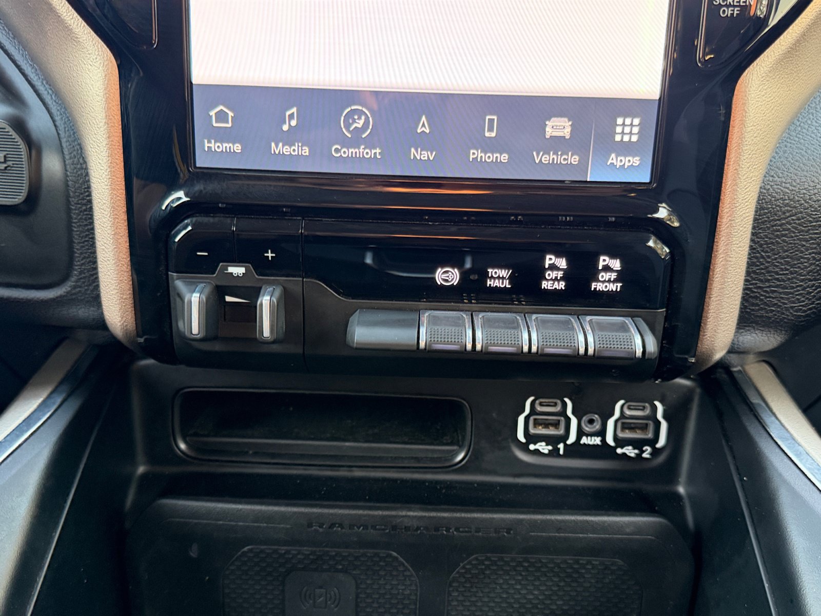 Used 2023 RAM 2500 Laramie AWD/4WD image 25