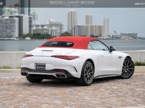 Used 2023 Mercedes-Benz SL 55 AMG 4MATIC image 4