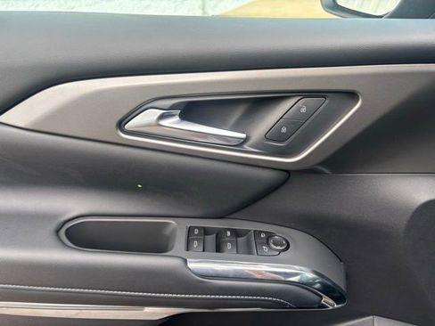 New 2026 Chevrolet Traverse LT w/ Midnight/Sport Edition image 28