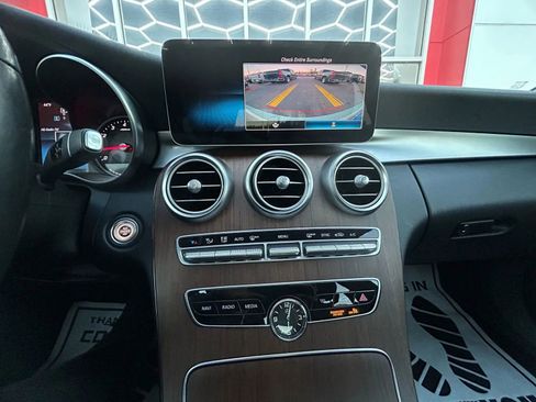 Used 2019 Mercedes-Benz C 300 4MATIC Sedan image 14