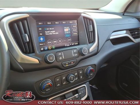 Used 2024 GMC Terrain Denali w/ Denali Premium Package image 31