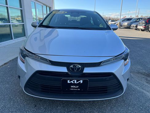 Used 2024 Toyota Corolla LE image 10