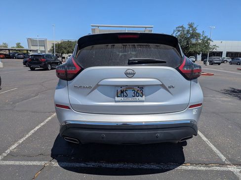 Used 2023 Nissan Murano SV FWD image 7