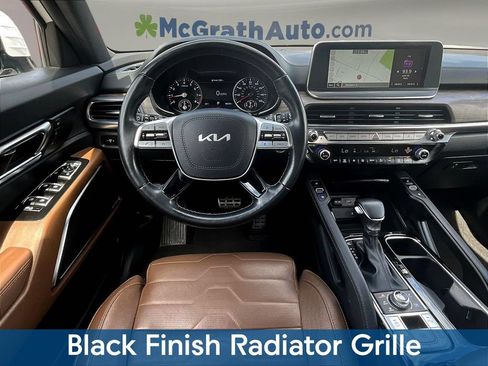 Used 2022 Kia Telluride SX w/ SX Prestige Package AWD/4WD image 11