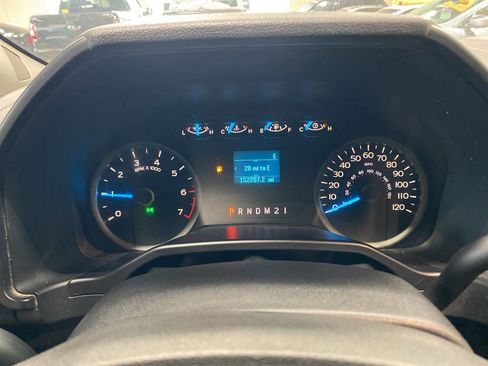 Used 2016 Ford F150 XLT image 12