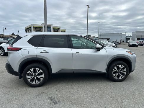 Used 2023 Nissan Rogue SV AWD/4WD image 8
