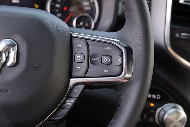 Used 2026 RAM 1500 Laramie AWD/4WD image 12