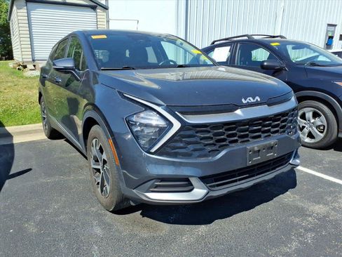 Used 2023 Kia Sportage EX FWD image 12