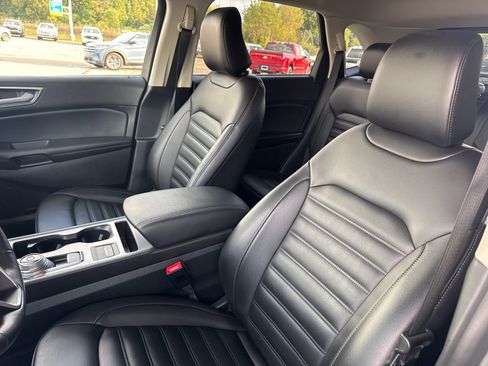 Certified 2021 Ford Edge SEL w/ Convenience Package image 23