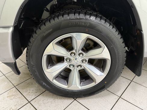 Used 2021 RAM 1500 Limited AWD/4WD image 12