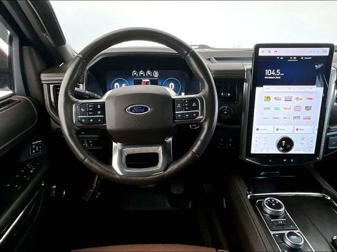 Used 2022 Ford Expedition King Ranch image 8