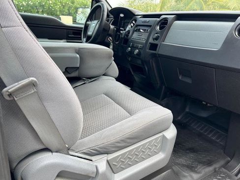 Used 2011 Ford F150 XL w/ XL Decor Group RWD image 11