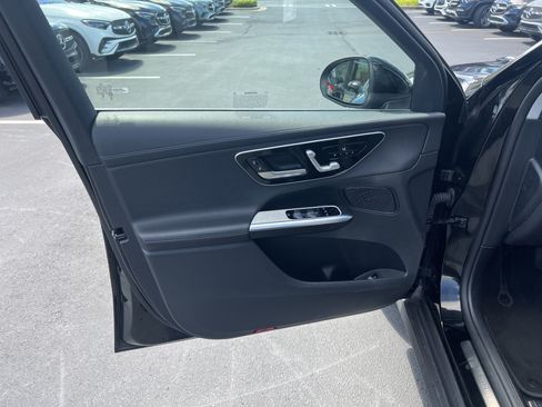 Certified 2025 Mercedes-Benz GLC 350e 4MATIC image 18