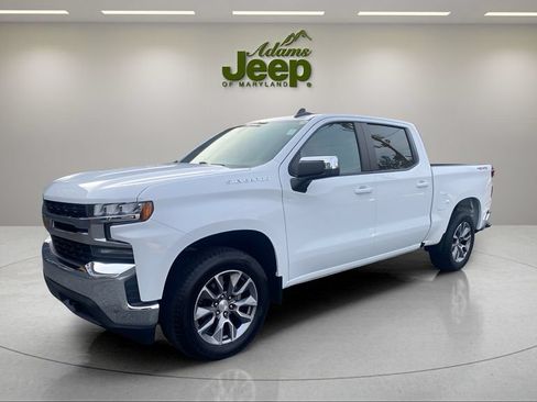 Used 2022 Chevrolet Silverado 1500 LT AWD/4WD image 2