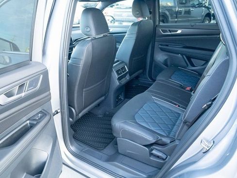 New 2026 Volkswagen Atlas Cross Sport SEL Premium R-Line AWD/4WD image 28