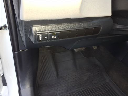 Used 2024 Toyota Corolla LE FWD image 26