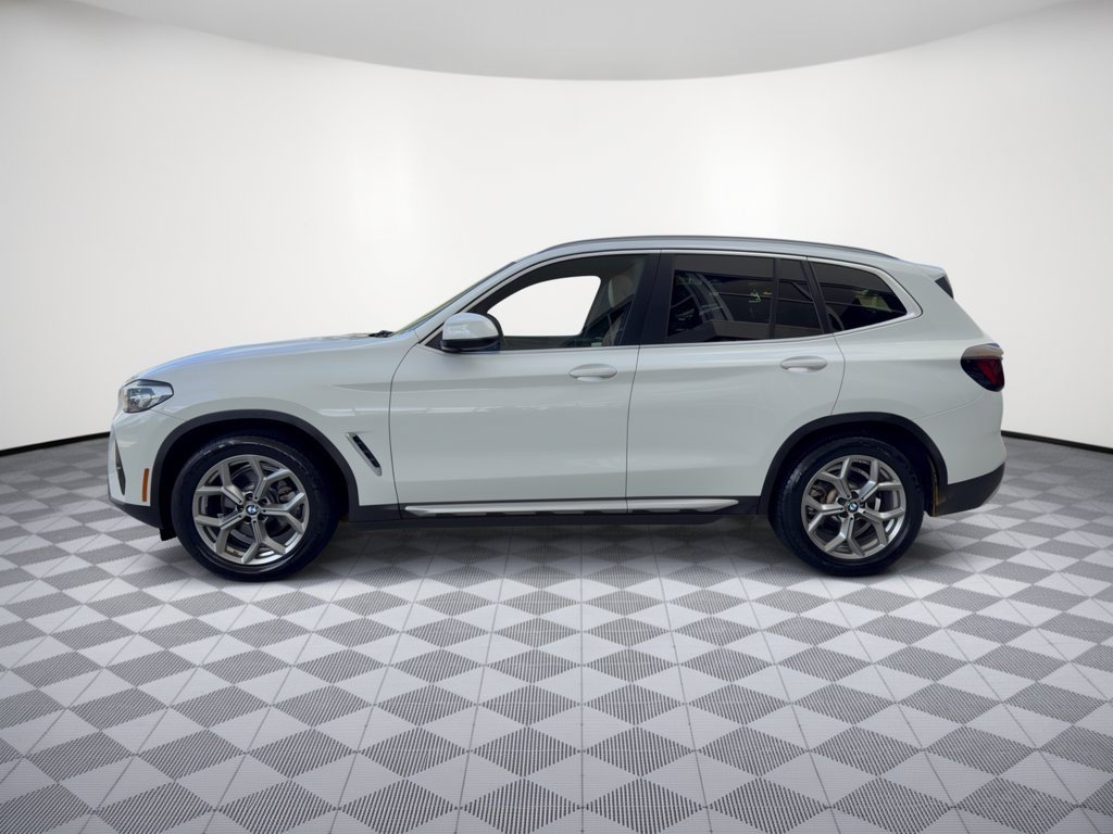 Used 2022 BMW X3 sDrive30i w/ Convenience Package RWD image 2