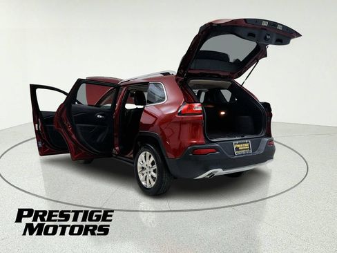 Used 2015 Jeep Cherokee Limited AWD/4WD image 12