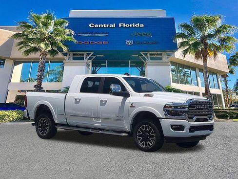 Certified 2025 RAM 2500 Limited AWD/4WD image 2