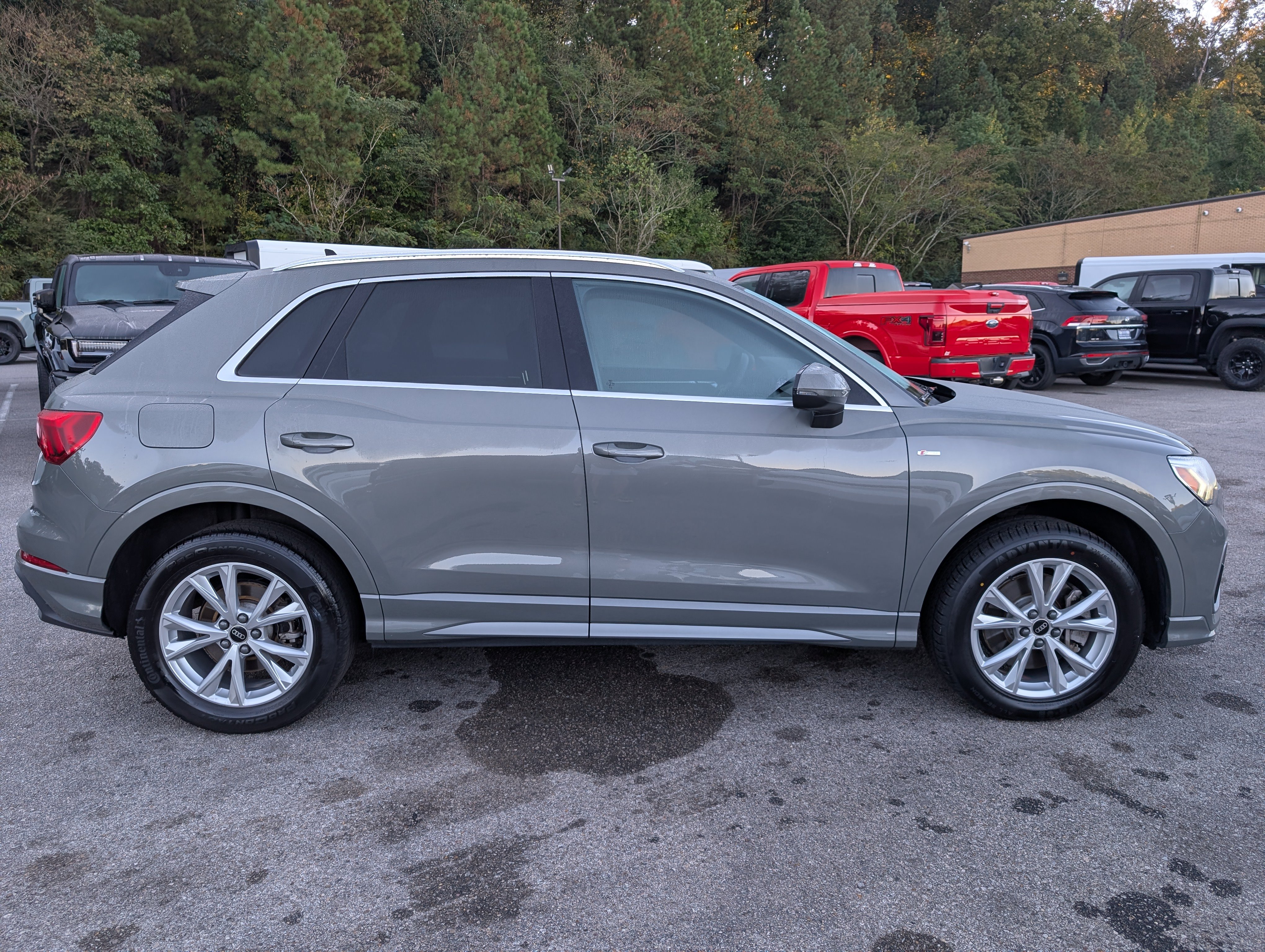 Used 2024 Audi Q3 2.0T Premium AWD/4WD image 10