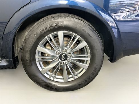 Used 2021 INFINITI QX80 Luxe RWD image 11