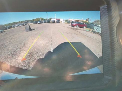 Used 2020 Jeep Wrangler Unlimited Sahara AWD/4WD image 23