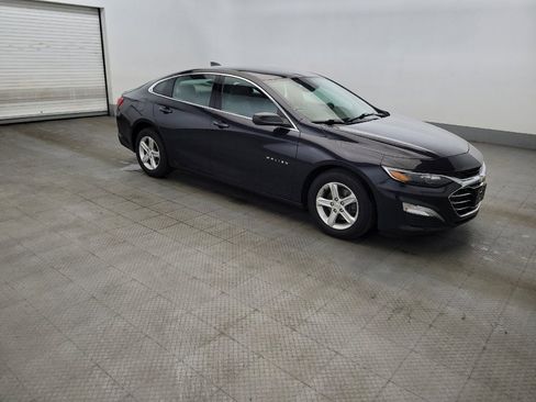 Used 2022 Chevrolet Malibu LS w/ Driver Confidence Package II FWD image 11