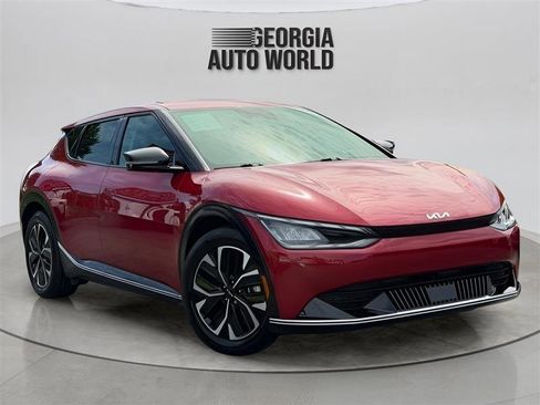 Used 2022 Kia EV6 Wind RWD image 10