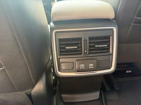 Used 2024 Subaru Forester Limited AWD/4WD image 29
