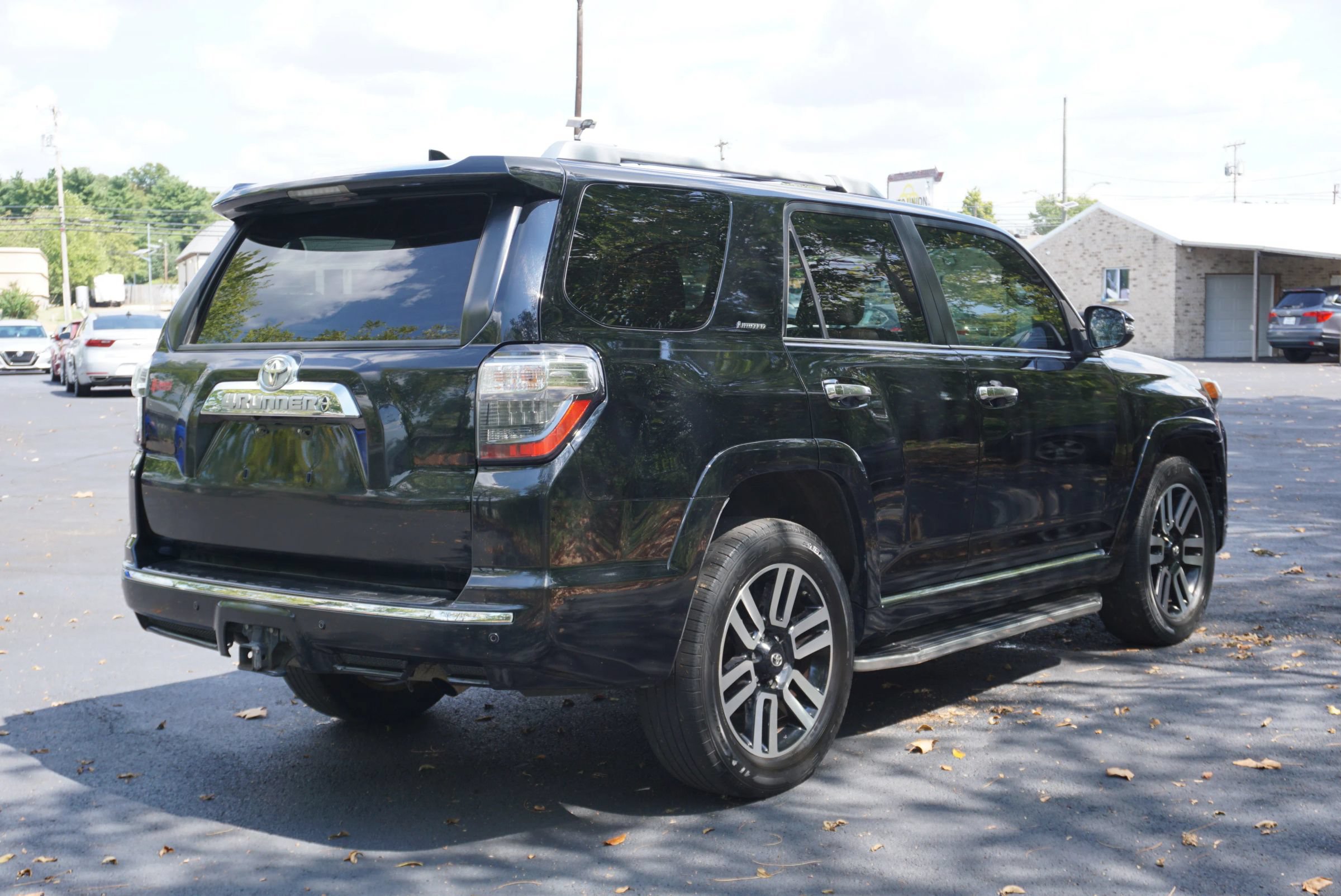 Used 2016 Toyota 4Runner Limited RWD image 5