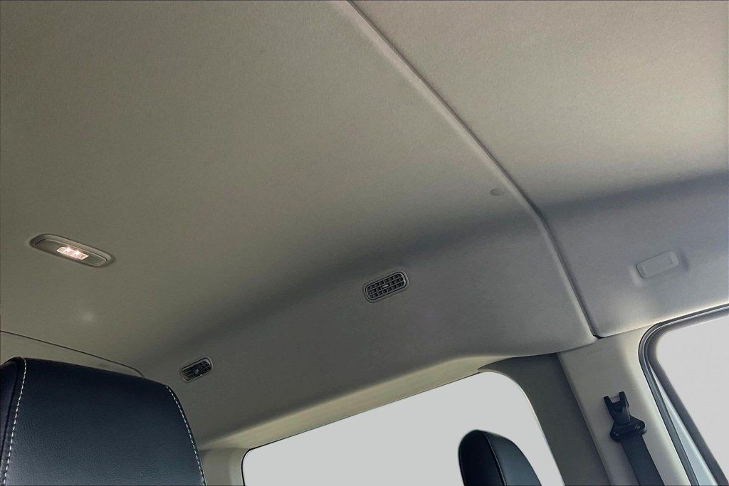 Used 2025 Ford Transit 350 XL RWD image 26