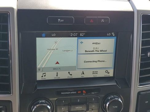 Used 2017 Ford F150 Lariat image 16