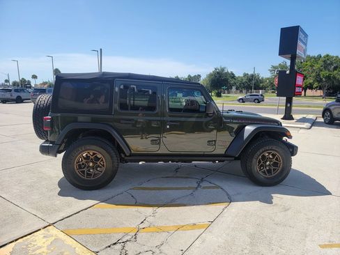 Used 2021 Jeep Wrangler Unlimited Rubicon AWD/4WD image 6
